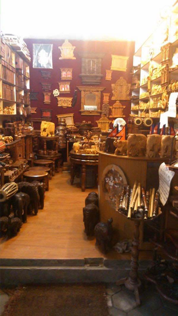 Deep Handicraft Wooden Crafts Store